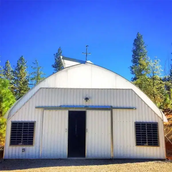 Serre à chanvre Blackout1